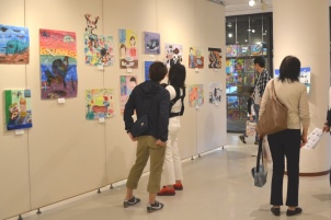 学研・城戸真亜子アートスクールの作品展の様子