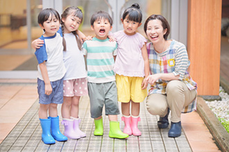 子どもの社会性をはぐくむために　いつからどんなサポートをすればよい？