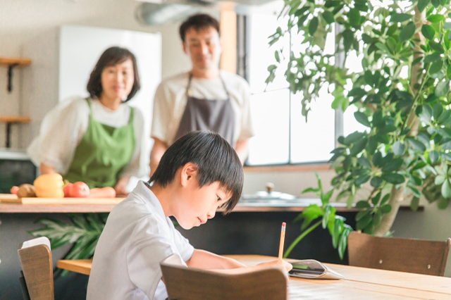 やり抜く力(GRIT)を育てるために、家庭でサポートできること
