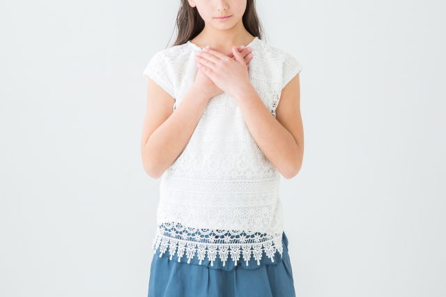 「失敗が怖い」「初めてのことへの不安」などが、子どもの緊張を高める